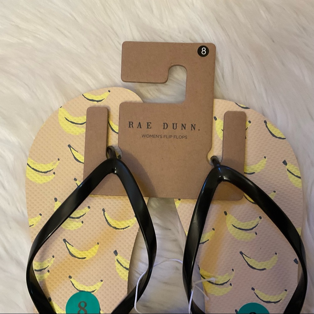 Rae Dunn Let’s Go Bananas Flip Flops - NWT - Size 8 - Picture 5 of 12